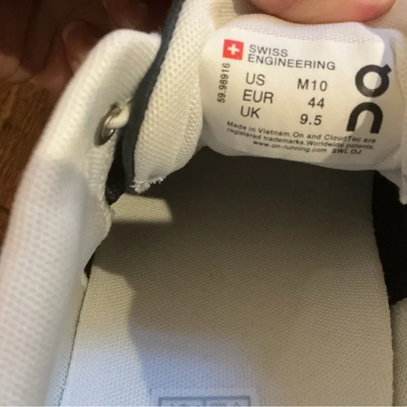 On-Running Cloud Midnight/White" Men's Casual Running Sneakers size 10 - Picture 7 of 7